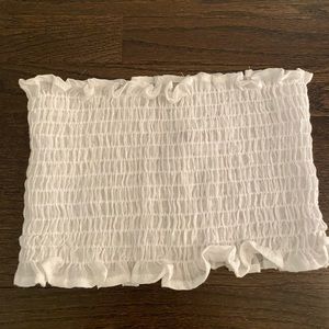 Scrunchie bandeau top